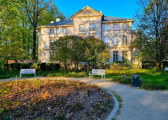 Euro24 Apartamenty Akacja - 2 Pokoje, 2 Antresole - Sopot Centrum, Blisko Plazy, Prywatny Parking