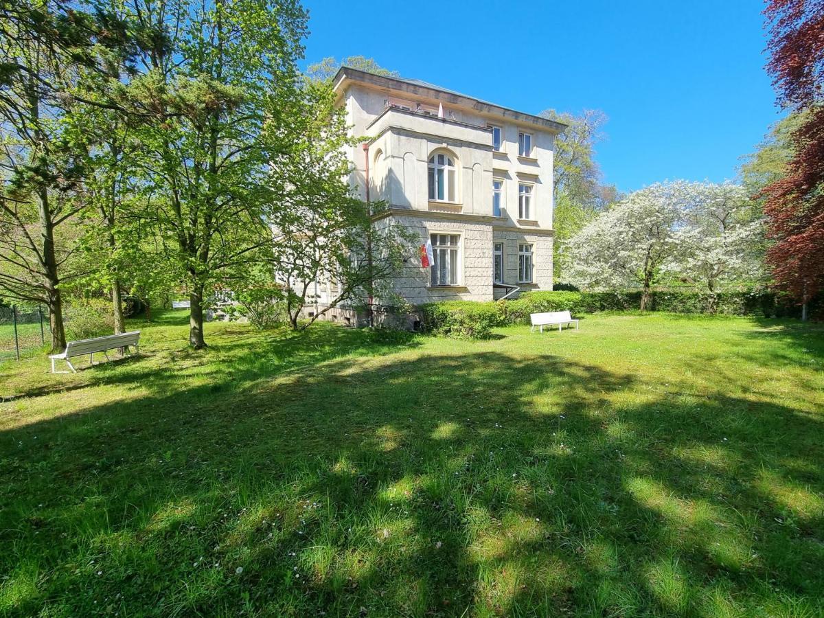 Apartment Euro24 Akacja - 2 Pokoje, 2 Antresole - Centrum, Blisko Plazy, Prywatny Parking Zoppot